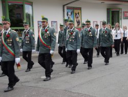 sf sonntag 2025041